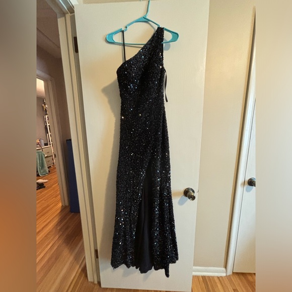 Black Prom Dress - Picture 1 of 9